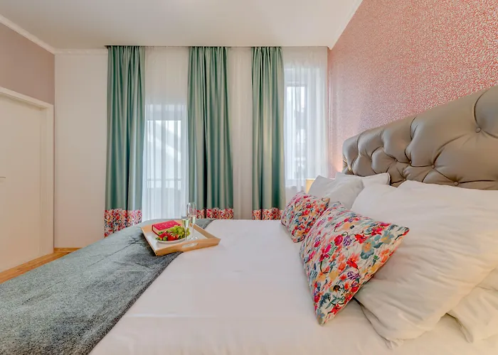 Deluxe Tramonto 4* スプリト