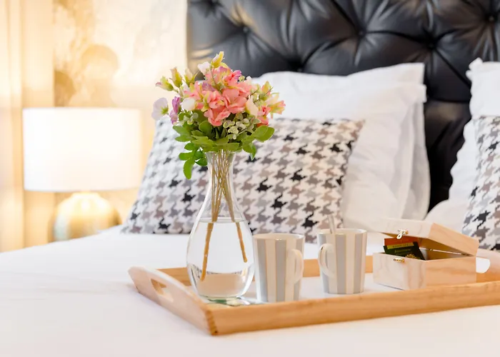 Deluxe Tramonto ゲストハウス 4*