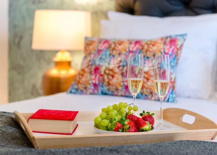 Deluxe Tramonto ゲストハウス 4*