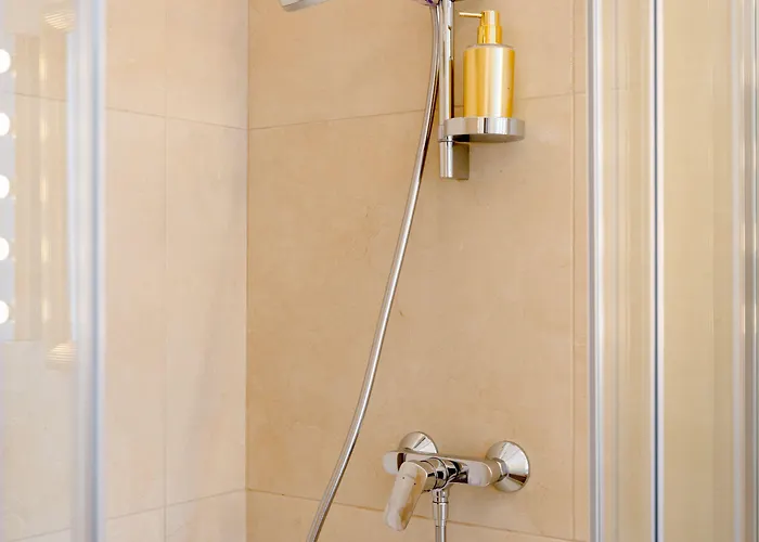 Deluxe Tramonto ゲストハウス