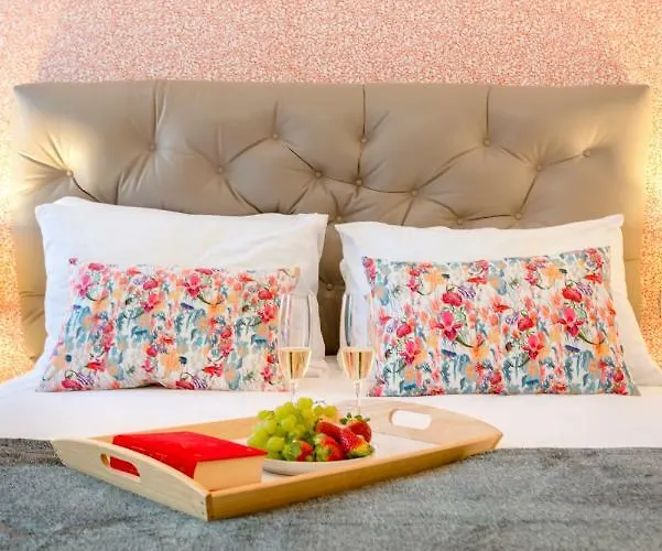 Deluxe Tramonto ゲストハウス