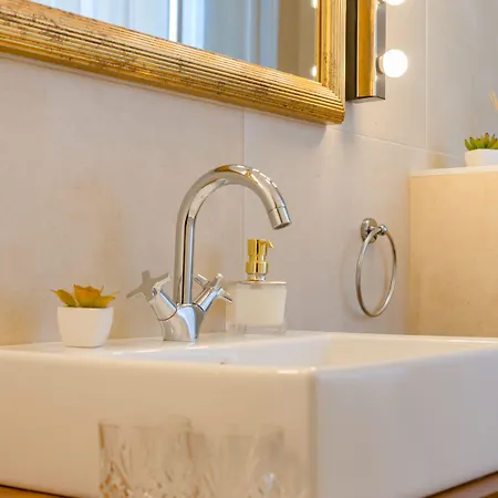 Deluxe Tramonto بيت ضيافة