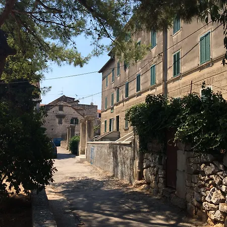 Deluxe Tramonto 4* Split