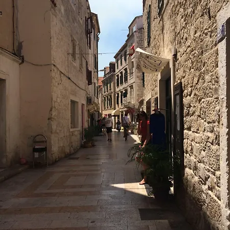 Deluxe Tramonto 4* سبليت