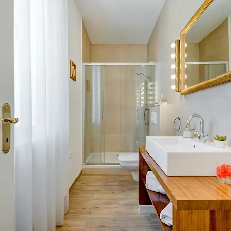 Deluxe Tramonto بيت ضيافة سبليت