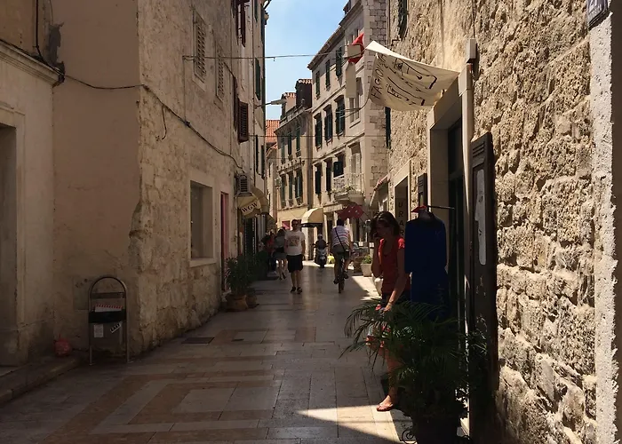 Deluxe Tramonto 4* Split